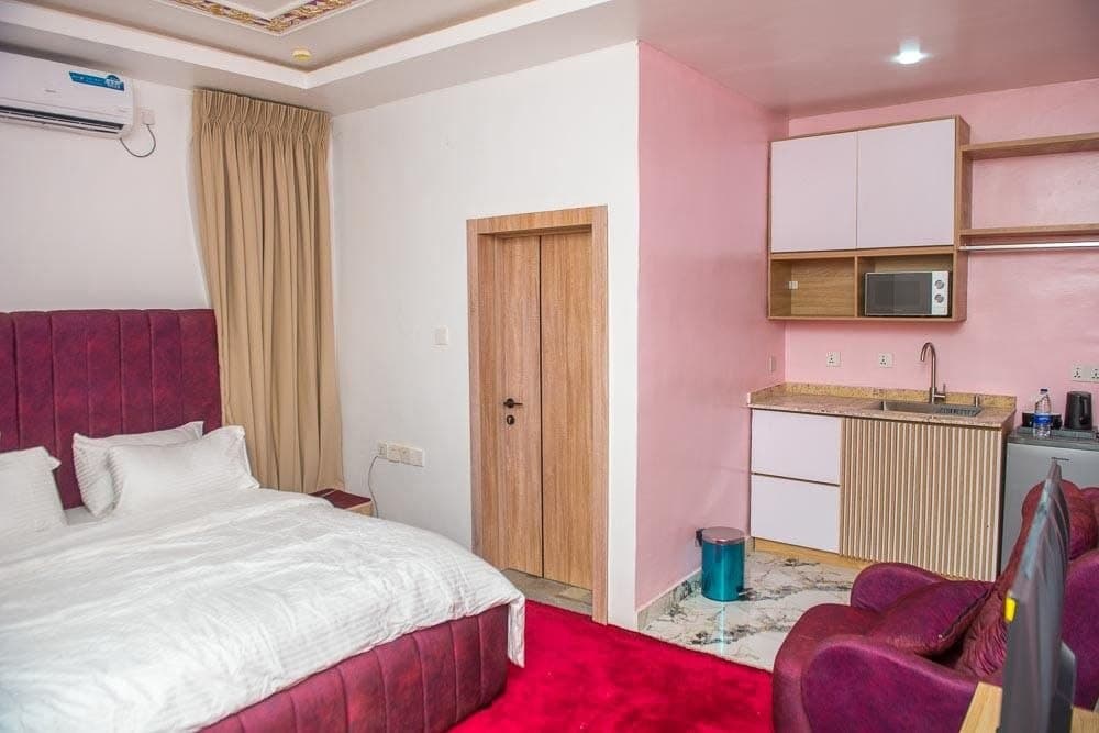 FAMILY SUITE